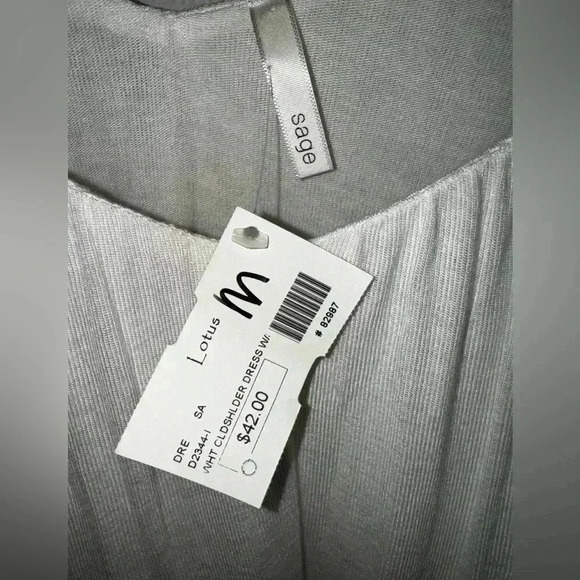 *NWT* Sage Brand Cold Shoulder Mini Dress in Cream Size Medium - Picture 3 of 5